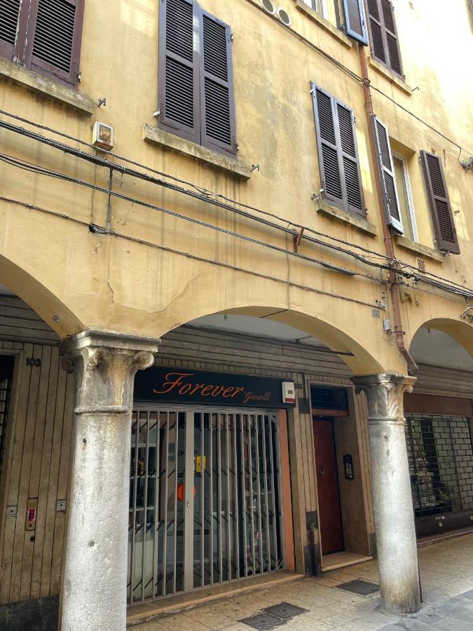 Le Civette Διαμέρισμα Φεράρα Εξωτερικό φωτογραφία